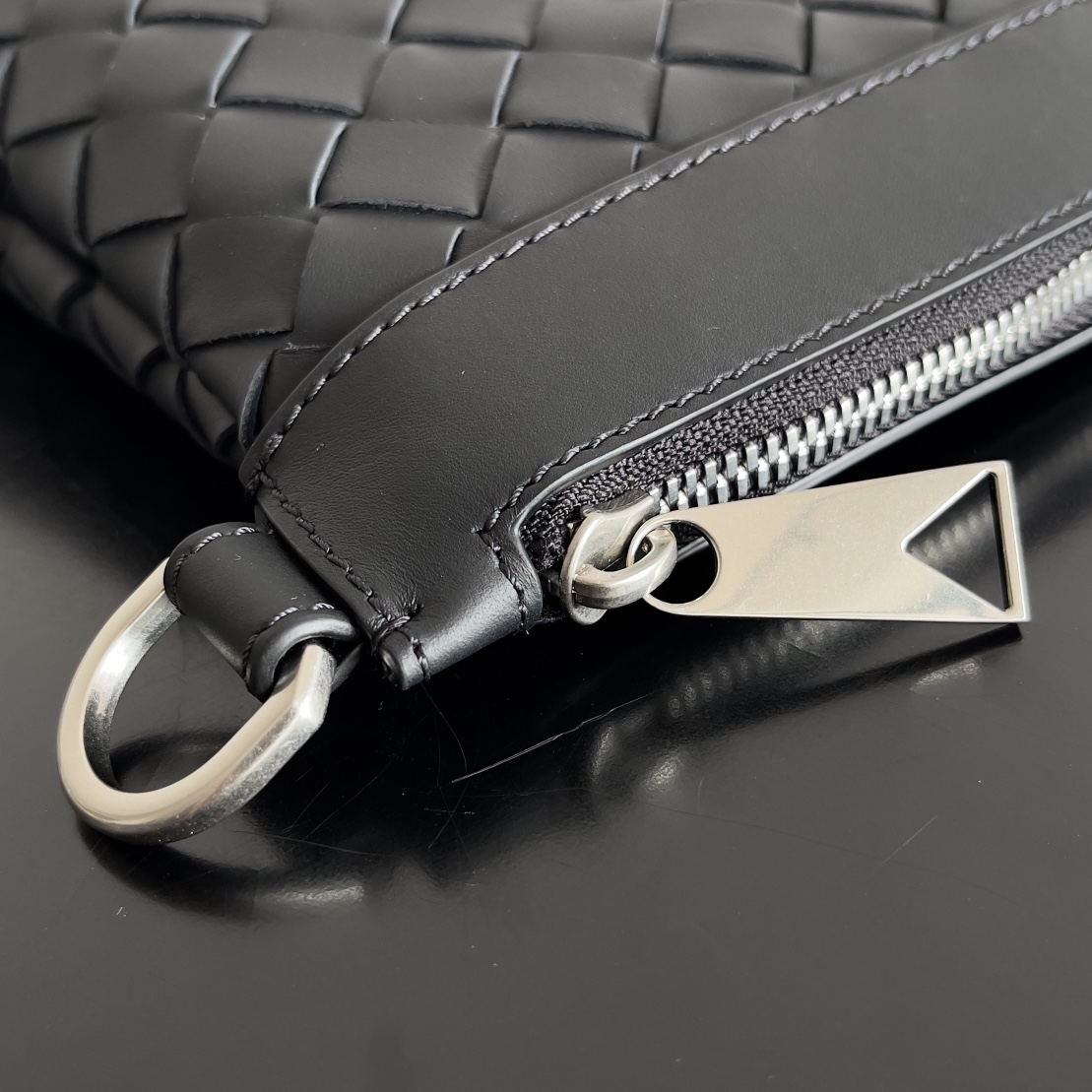 Bottega Veneta Clutch Bags